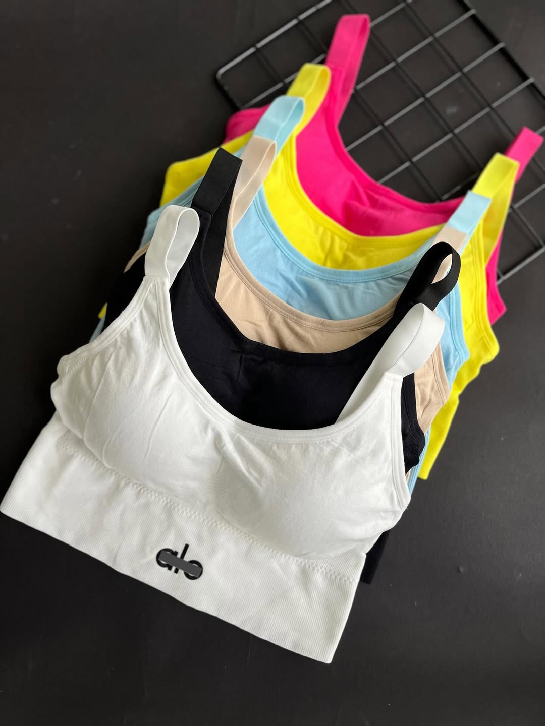 نیمتنه ورزشی